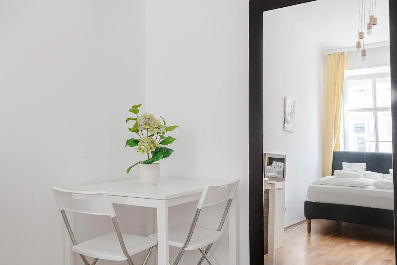 Big 3Br Apt In Viennas Center - Perfect For Longstays 0*, Vienna